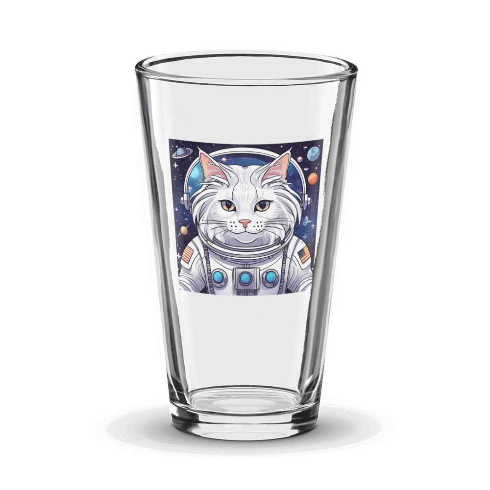 PugMug Custom White Maine Coon Cat Glass Tumbler