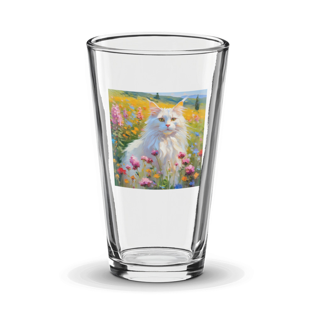 PugMug Custom White Maine Coon Cat Glass Tumbler