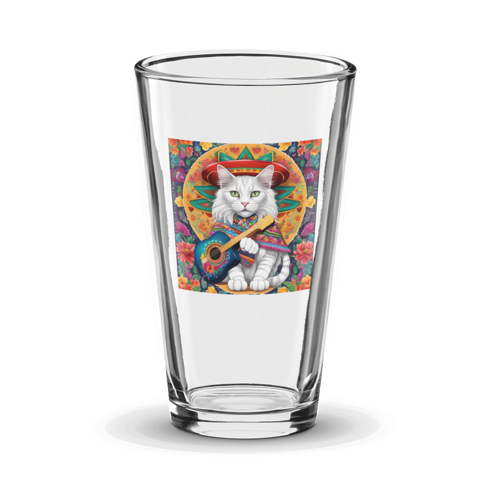 PugMug Custom White Maine Coon Cat Glass Tumbler