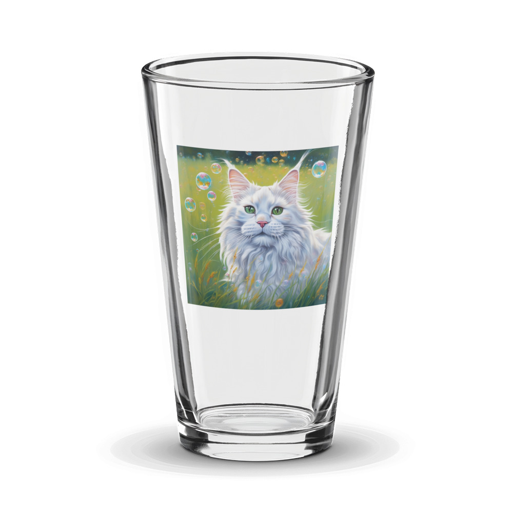 PugMug Custom White Maine Coon Cat Glass Tumbler