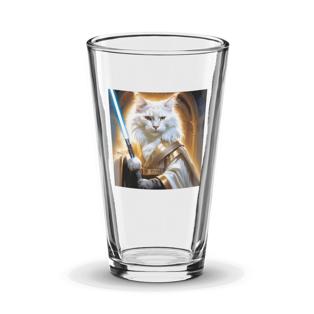 PugMug Custom White Maine Coon Cat Glass Tumbler
