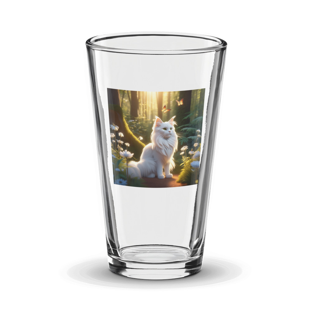 PugMug Custom White Maine Coon Cat Glass Tumbler