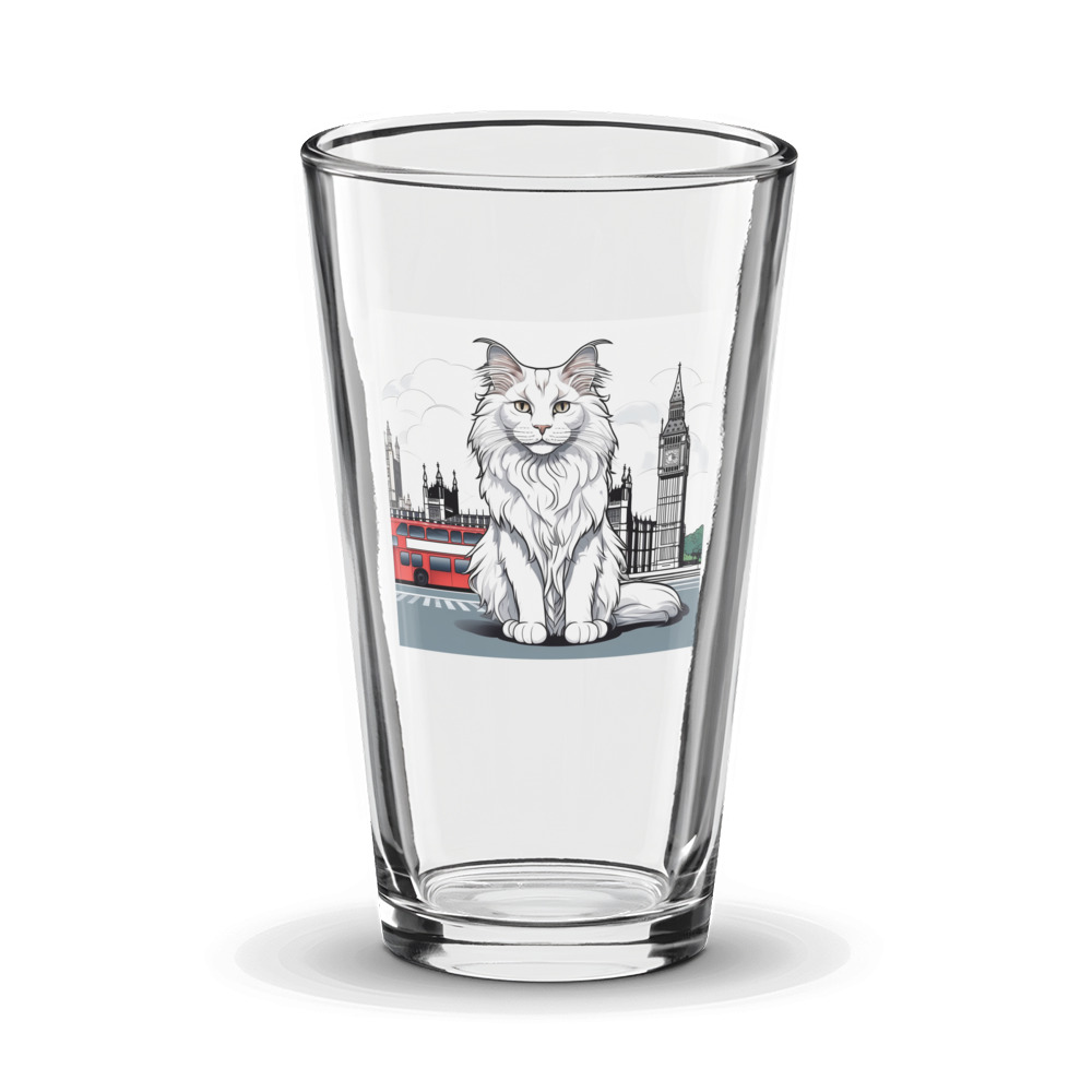 PugMug Custom White Maine Coon Cat Glass Tumbler