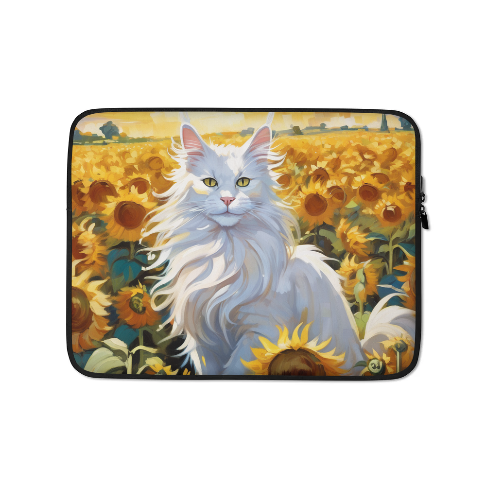 PugMug Custom White Maine Coon Cat Laptop Sleeve