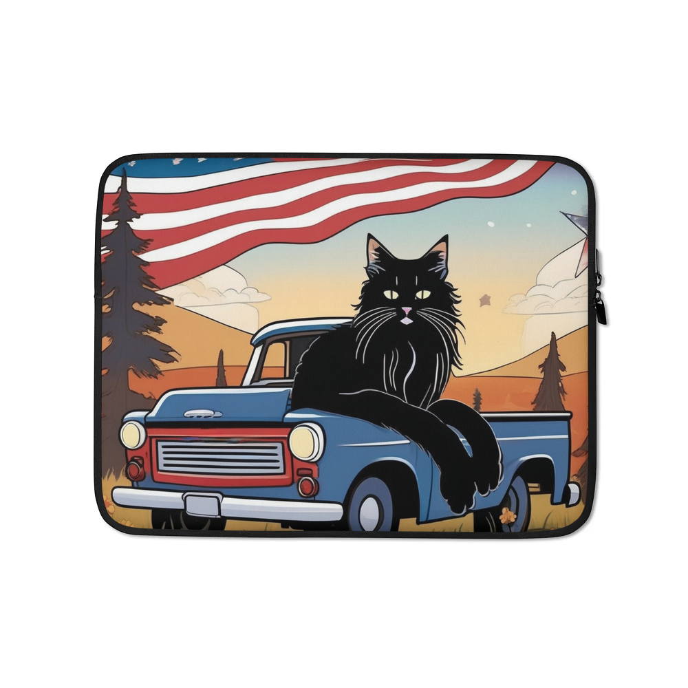 PugMug Custom Black Maine Coon Cat Laptop Sleeve