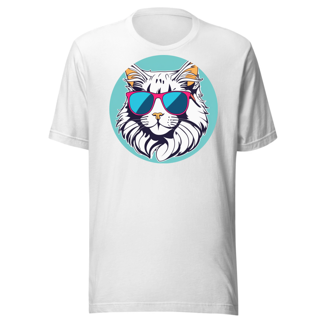 PugMug Custom White Maine Coon Cat T-Shirt