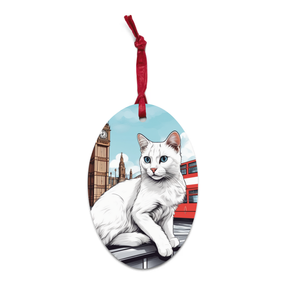 PugMug Custom White Exotic Cat Wooden Ornament